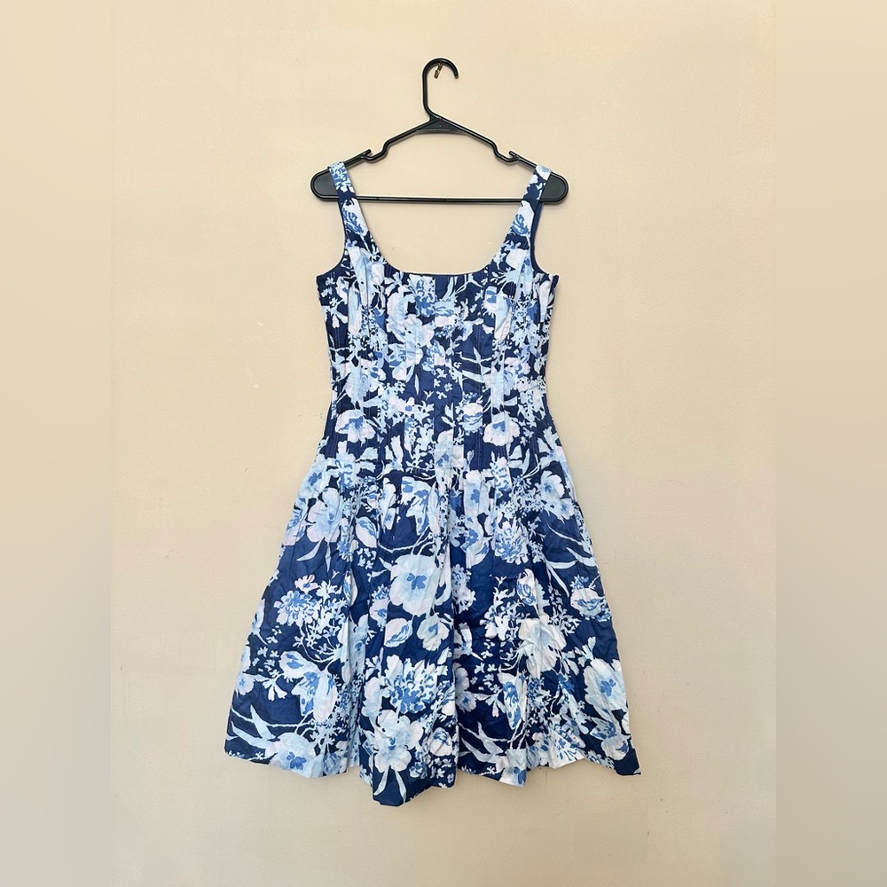 Ralph Lauren Blue and White Floral Pleated Fit and Flare Dress Sz 4